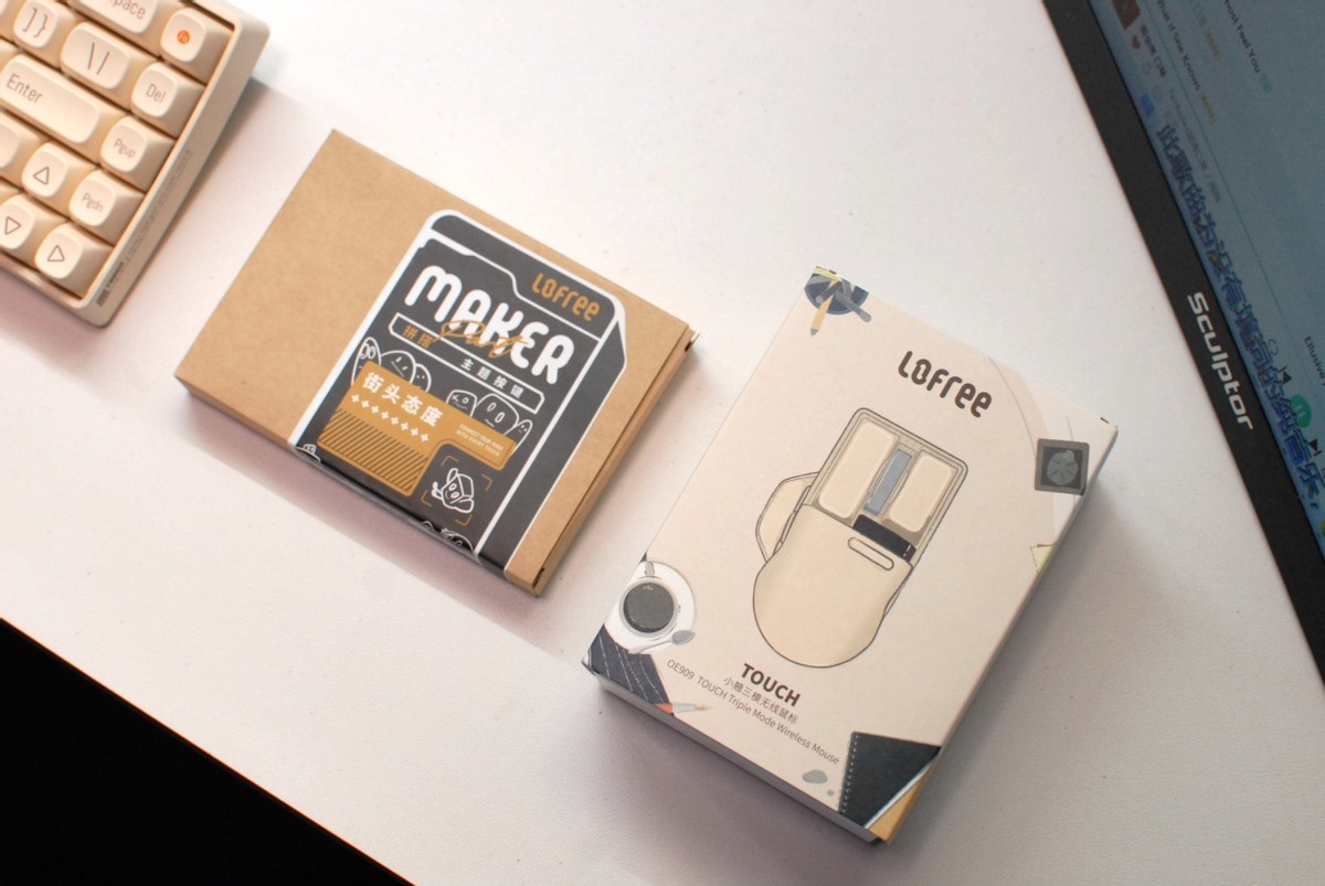 小翘三模无线鼠标体验：PBT插拔按键，免驱精调DPI