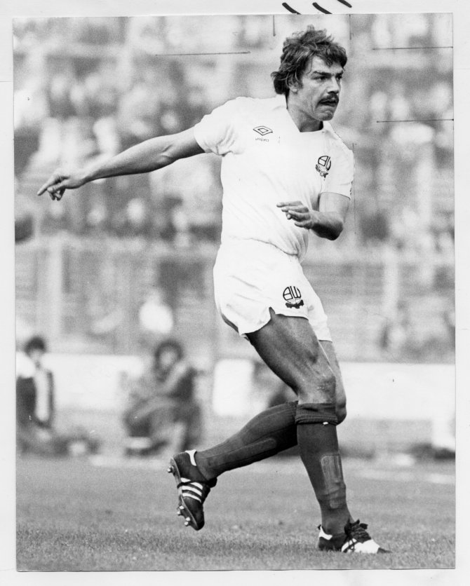 跳“江南Style”的大山姆，能帮利兹联成功保级吗？