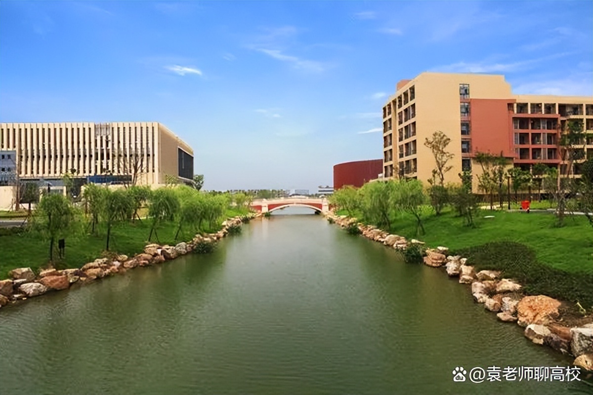 这几所双非院校含金量超211,全国最好的十大专科院校排名