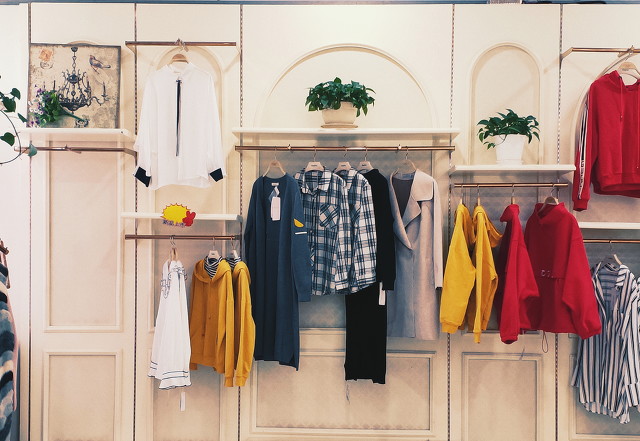 我走在前头，你们可咋办？70岁老人对95岁脑梗母亲和婆婆无奈哭诉