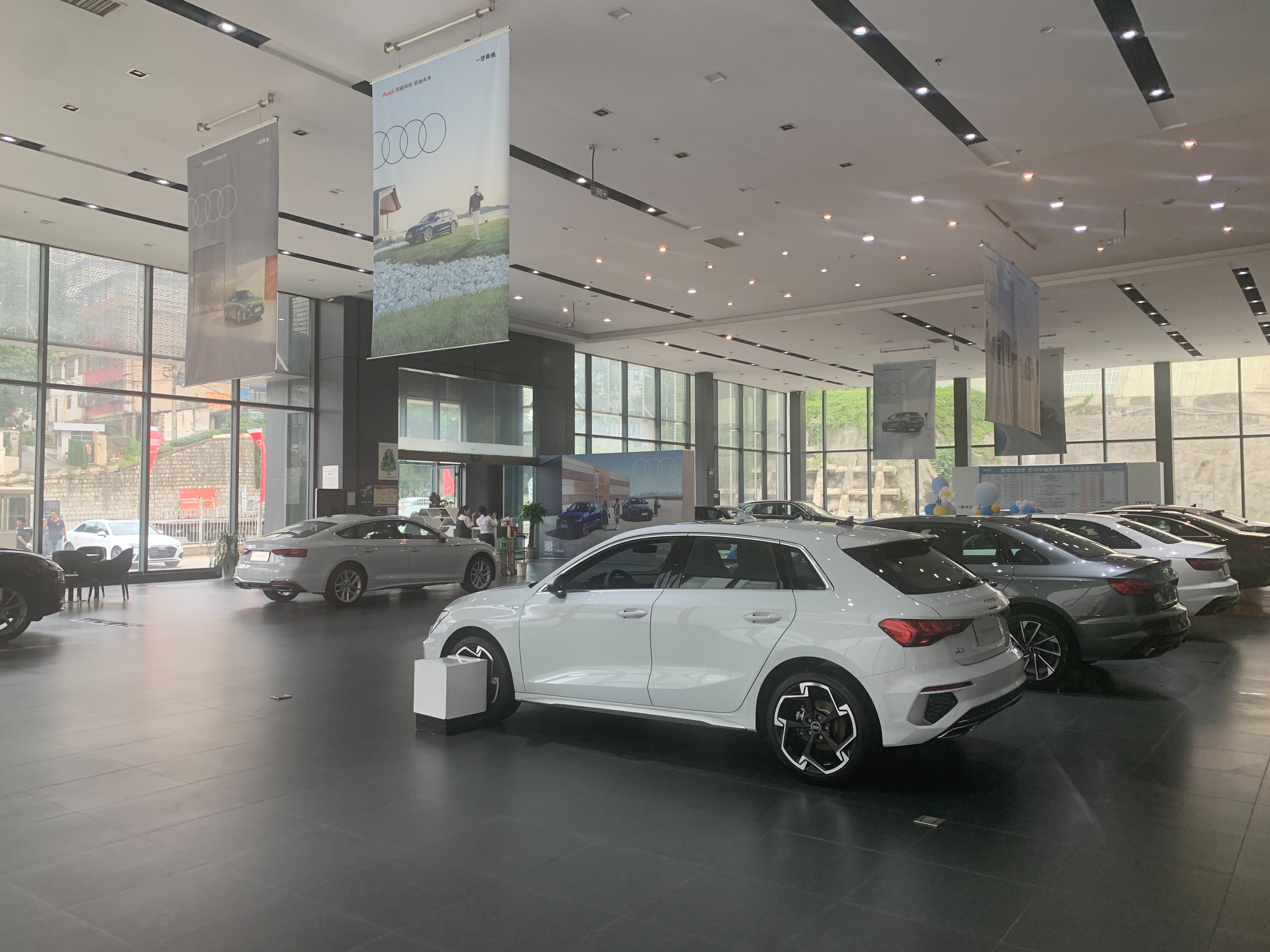 贵阳奥迪4s店保养,贵阳奥迪4s店保养工作