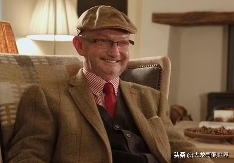 英国一大叔闲来无事买彩票，中价值2000多万房子，和80多万奖金