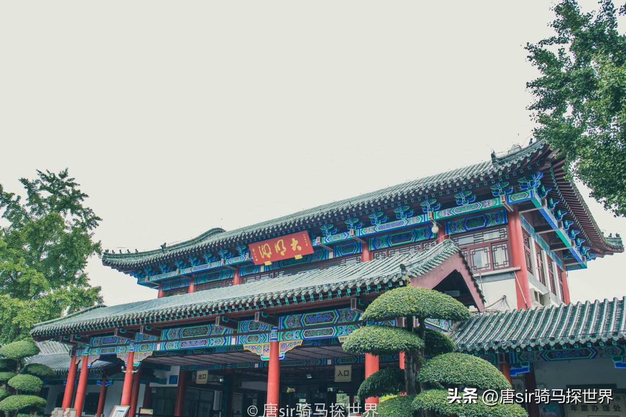 大明湖的三大名胜,济南市大明湖名胜古迹