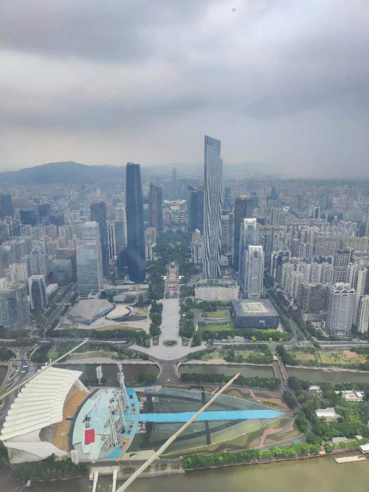 从武汉到广州货车收费,从武汉到广州飞机