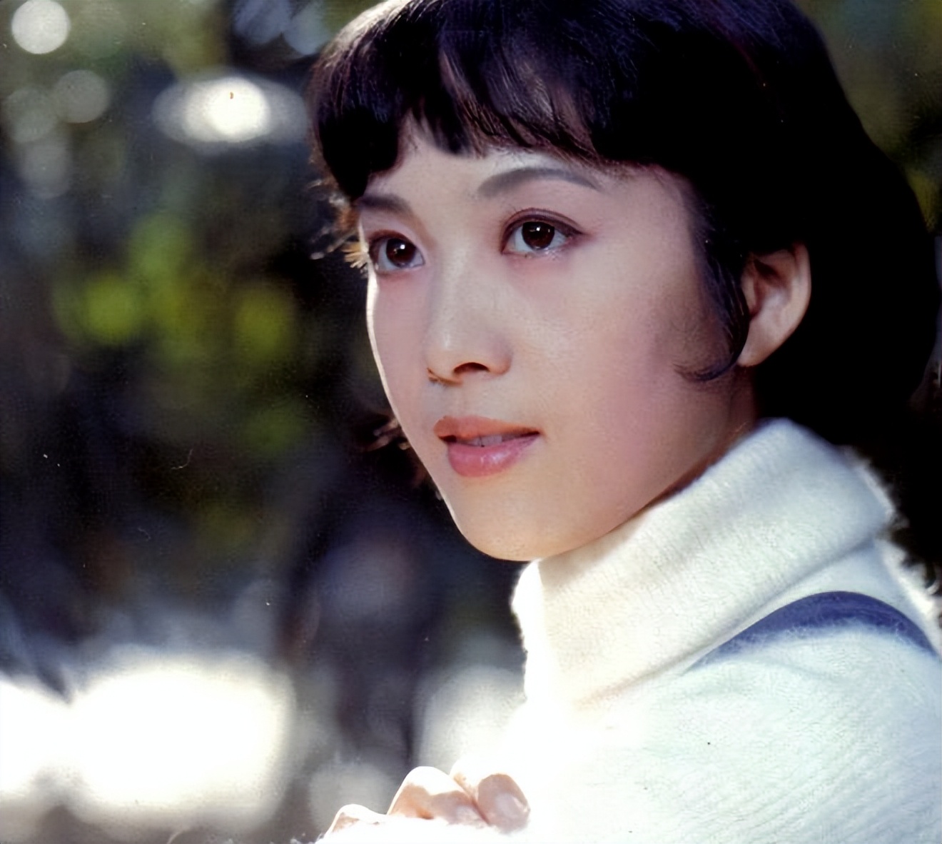 80年代第一美女龚雪近况,八十年代电影演员龚雪近况