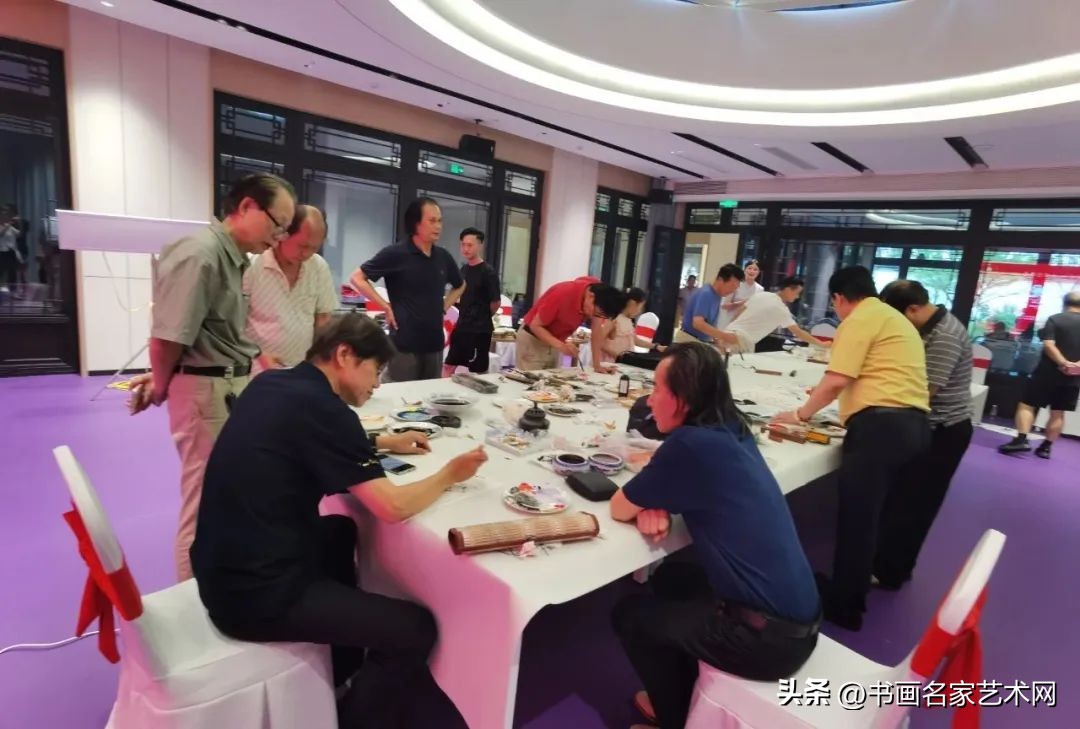 江浙沪皖海派绘画名家作品展,沪皖两地书画交流展在黄浦开展