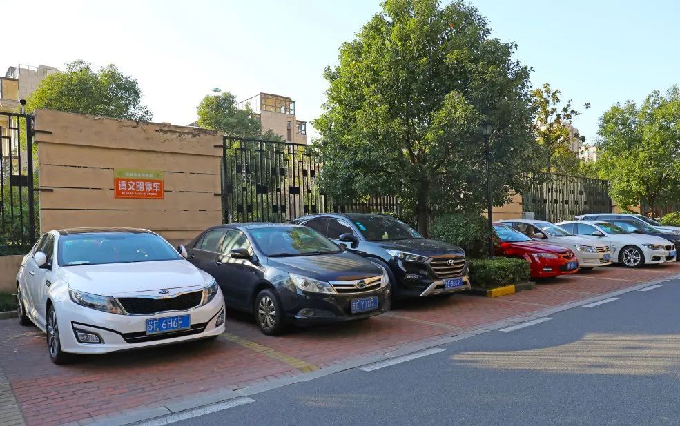 新增路口可变车道,新增一条可变车道左转