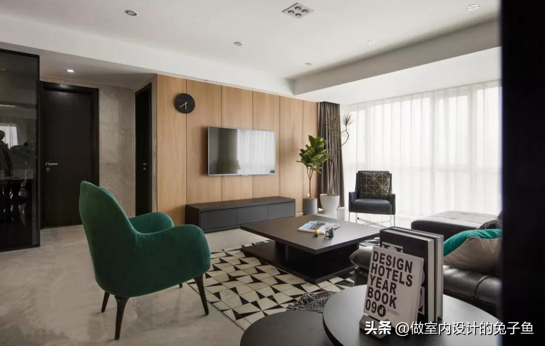 原木色风格配白色卧室门,房间门用白色还是原木色