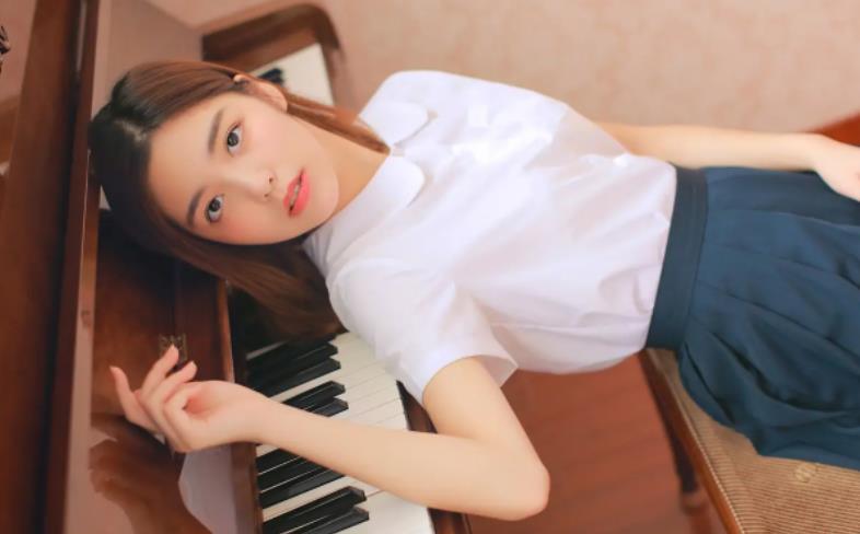 表白后，女生没有答应也没有拒绝，她到底在想什么？