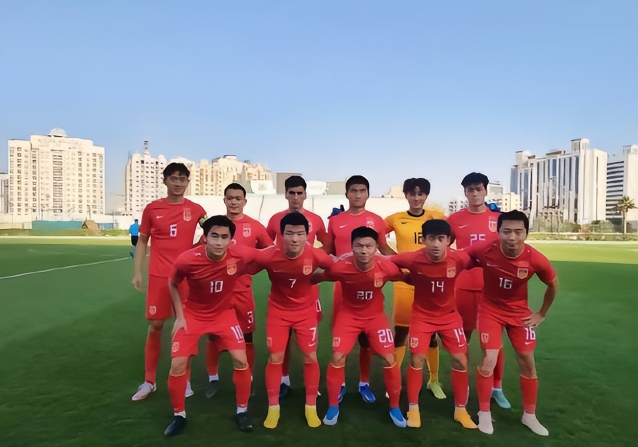 中国男足2:1逆转绝杀卡塔尔,中国男足3:2绝杀