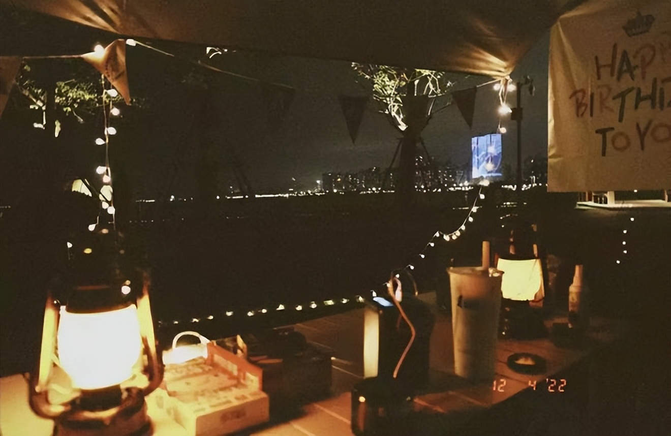 00后的创业难度有多大,00后创业年轻人的自述