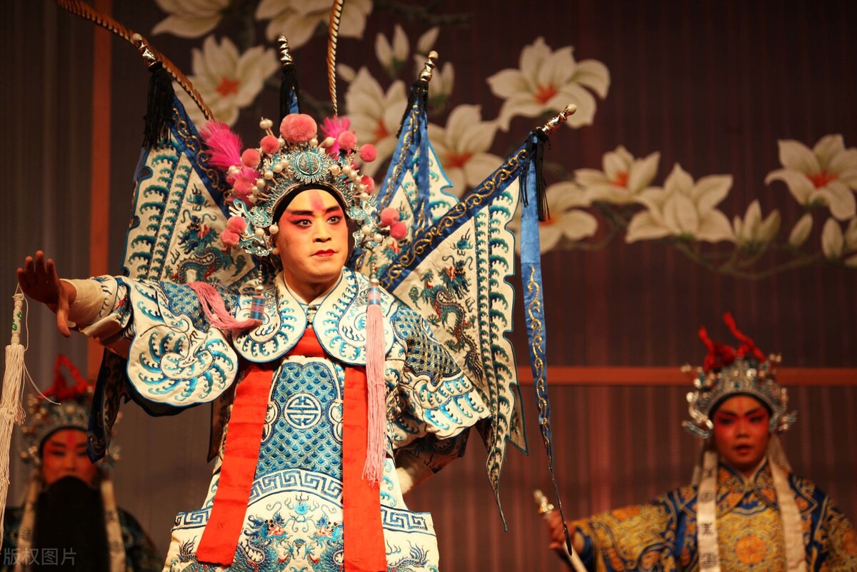 戏曲传承震撼视频,中国人在外国震撼演出戏曲