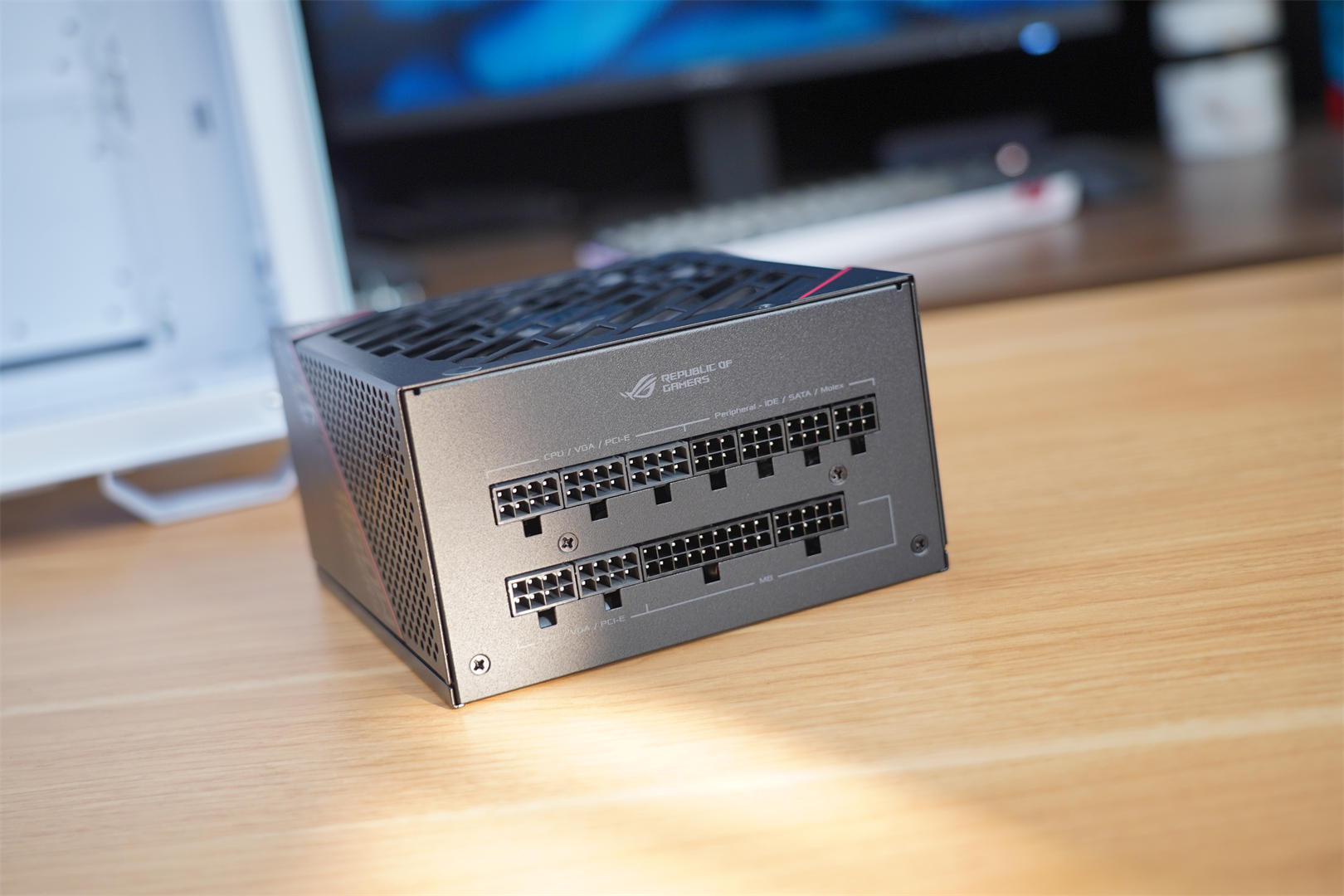 rogz690-a吹雪ddr4,rogz690吹雪d5