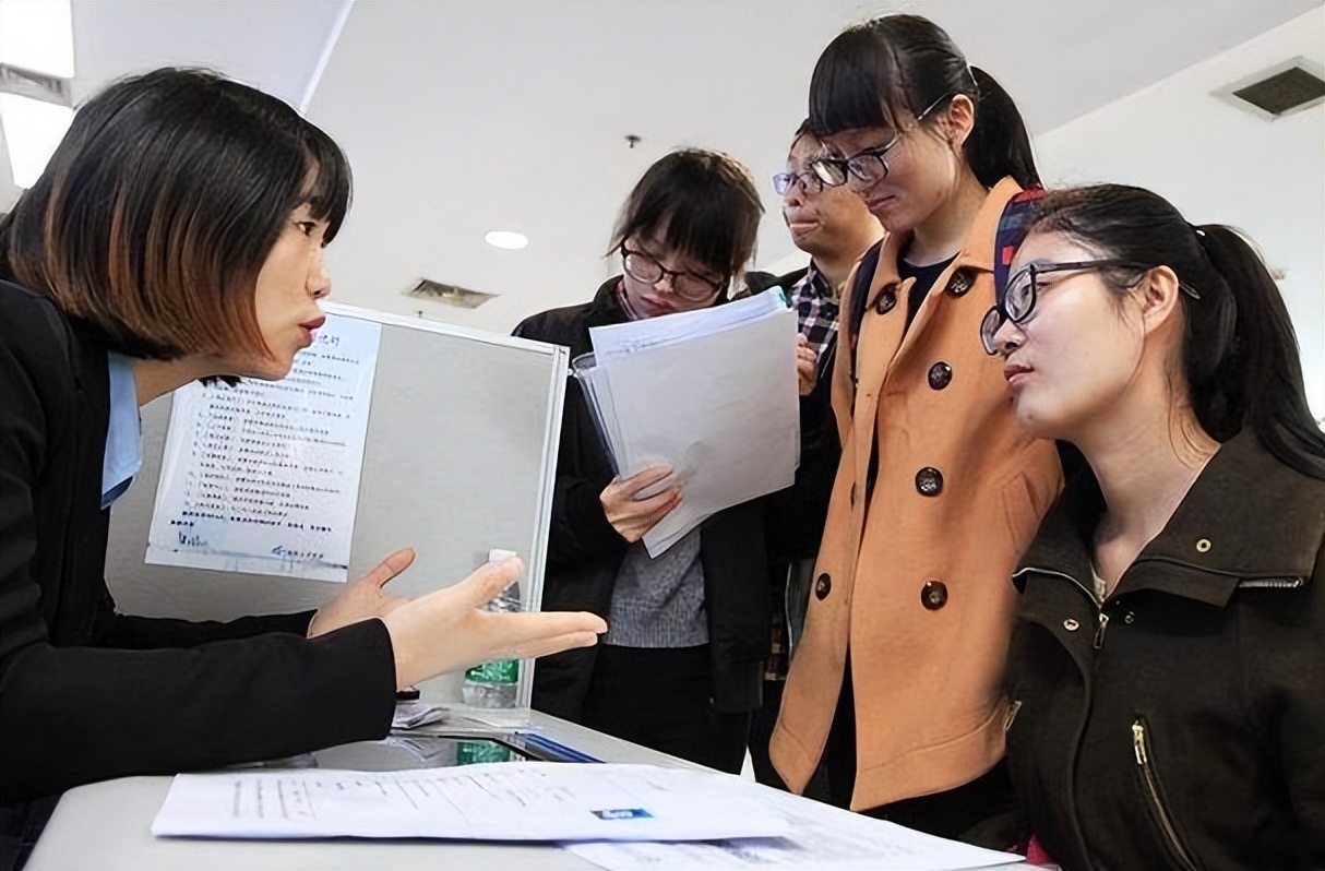 就业前景好的十大专业知乎,就业率薪资最高的十大专业