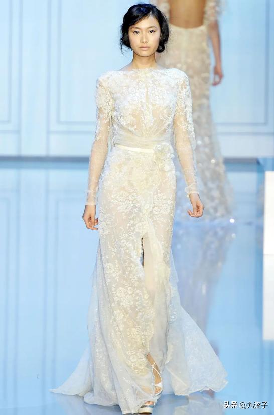 秦舒培为什么愿意嫁陈冠希,秦舒培几岁嫁给陈冠希的