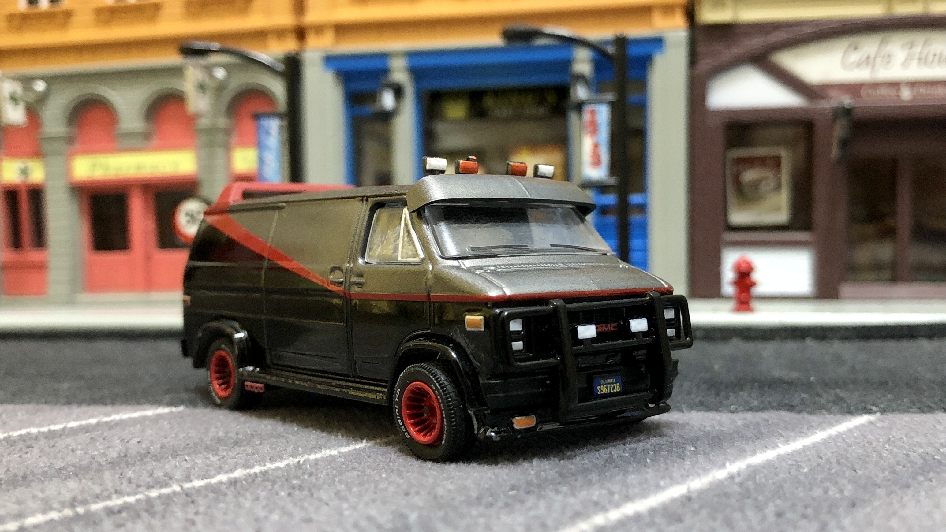 绿光电影车，天龙特工队GMC大面包Vandura