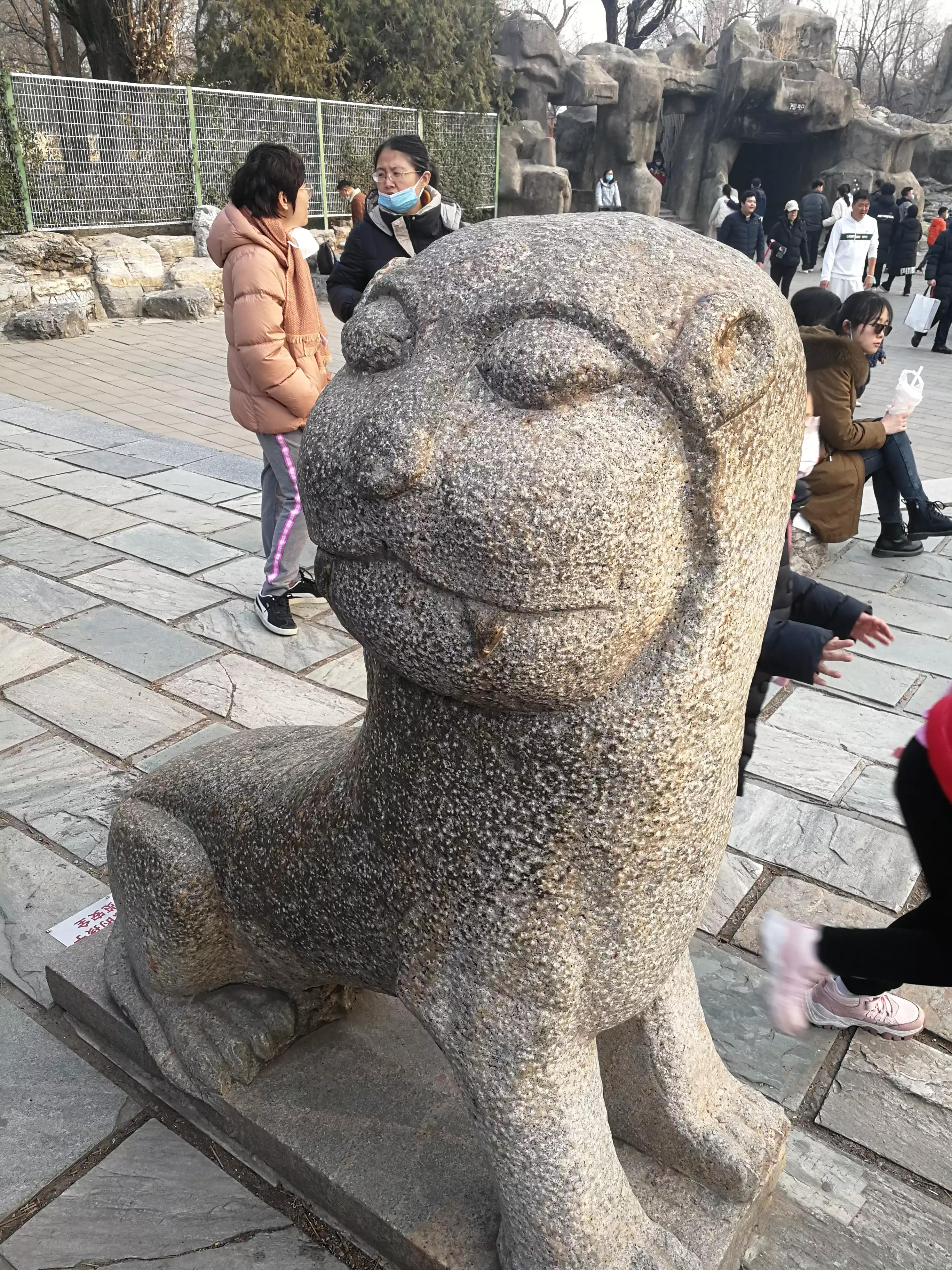 七月份的北京动物园人多吗,北京野生动物园二月动物多吗