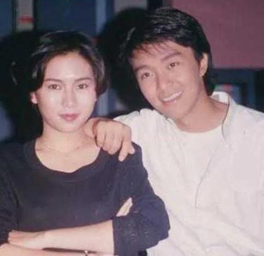 周星驰喜剧之王最后成功当导演,周星驰的喜剧之王为何能成为经典