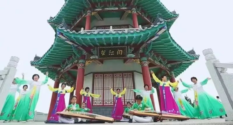 美好的夏天一切都在盛放,一切都从这个美好的夏天开始