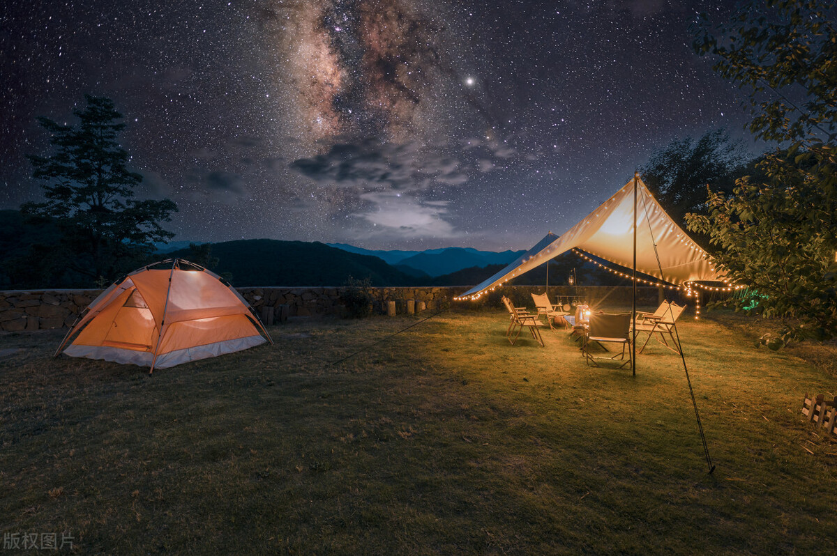 情人节给另一半送什么礼物最合适,情人节送情人什么礼物比较有意义