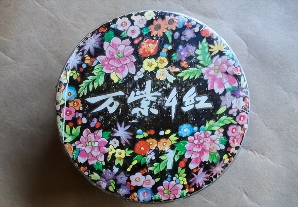 三十多年前的老物件都快成文物了,多年前的物件还记得吗