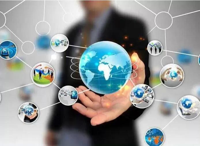 机会把握在自己的手里,市场是海，企业是船，质量是帆，人是舵手