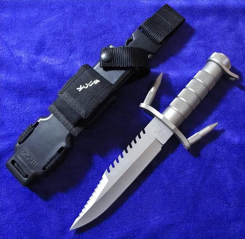 美军海豹突击队最新轻武器装备,美军海豹御用刀