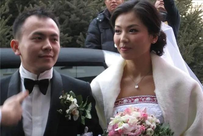 天涯八卦张默房祖名,房祖名张默能完全戒毒吗