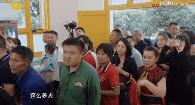 不向流量低头！芒果台一转身，就冒险做了笔捅破天花板的大生意