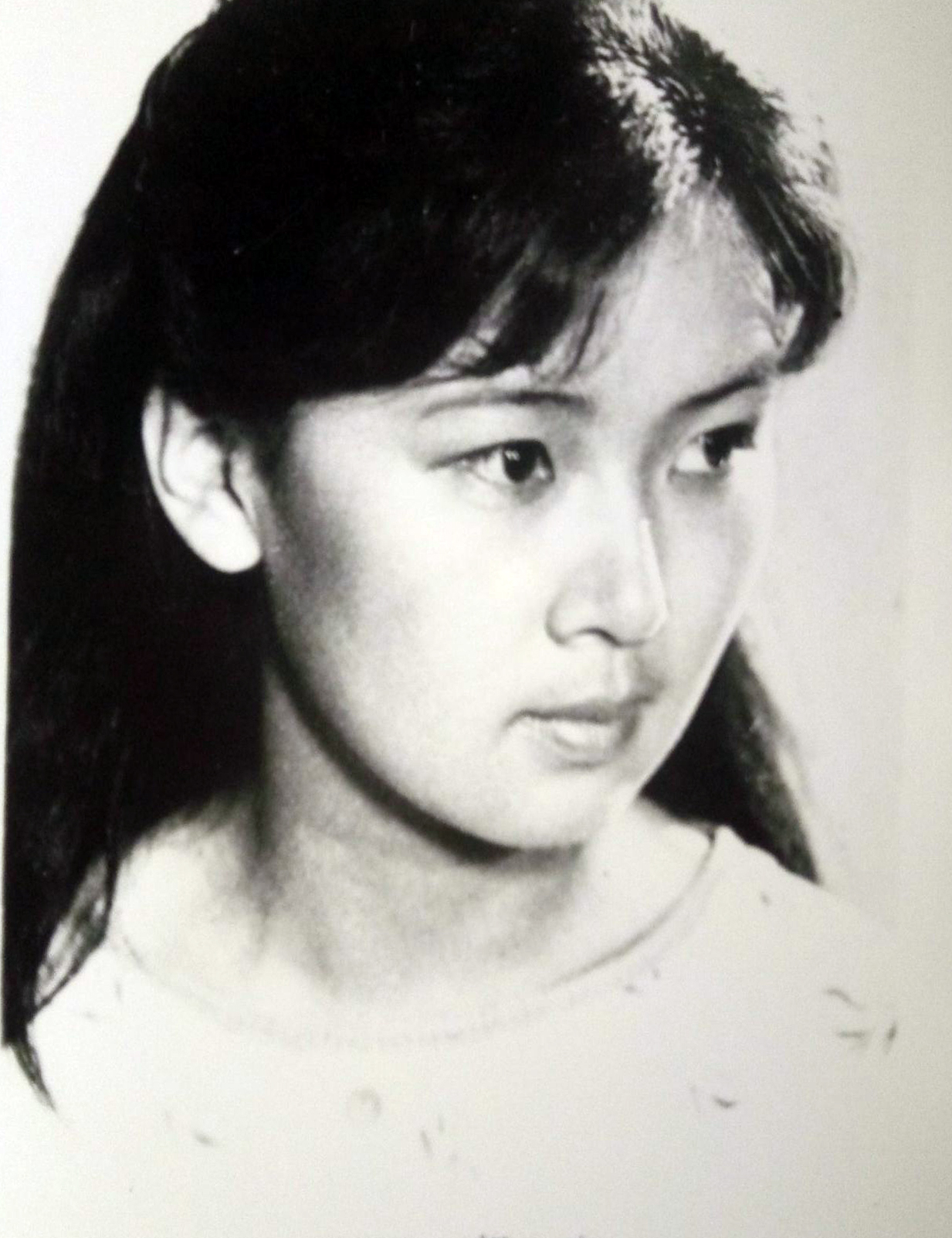 电影演员相虹年轻的照片,相虹个人资料