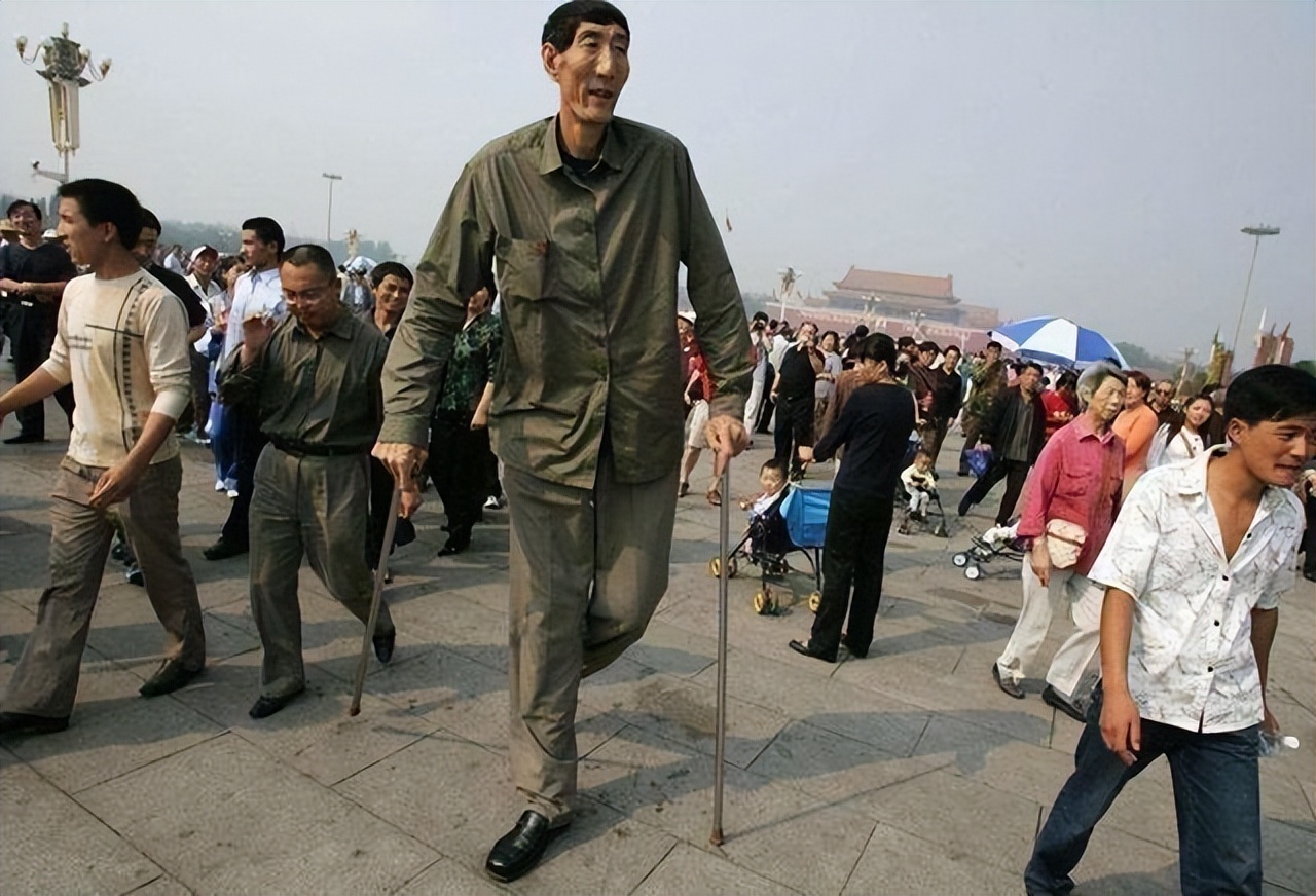 巨人鲍喜顺老婆身高,巨人鲍喜顺的妻子儿子现在有多高