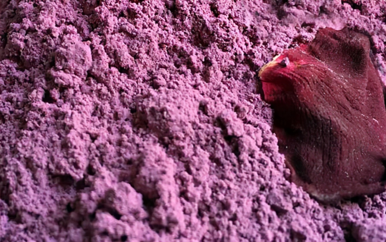 玫瑰花粉面膜有祛斑的功效,玫瑰花蜂蜜面膜