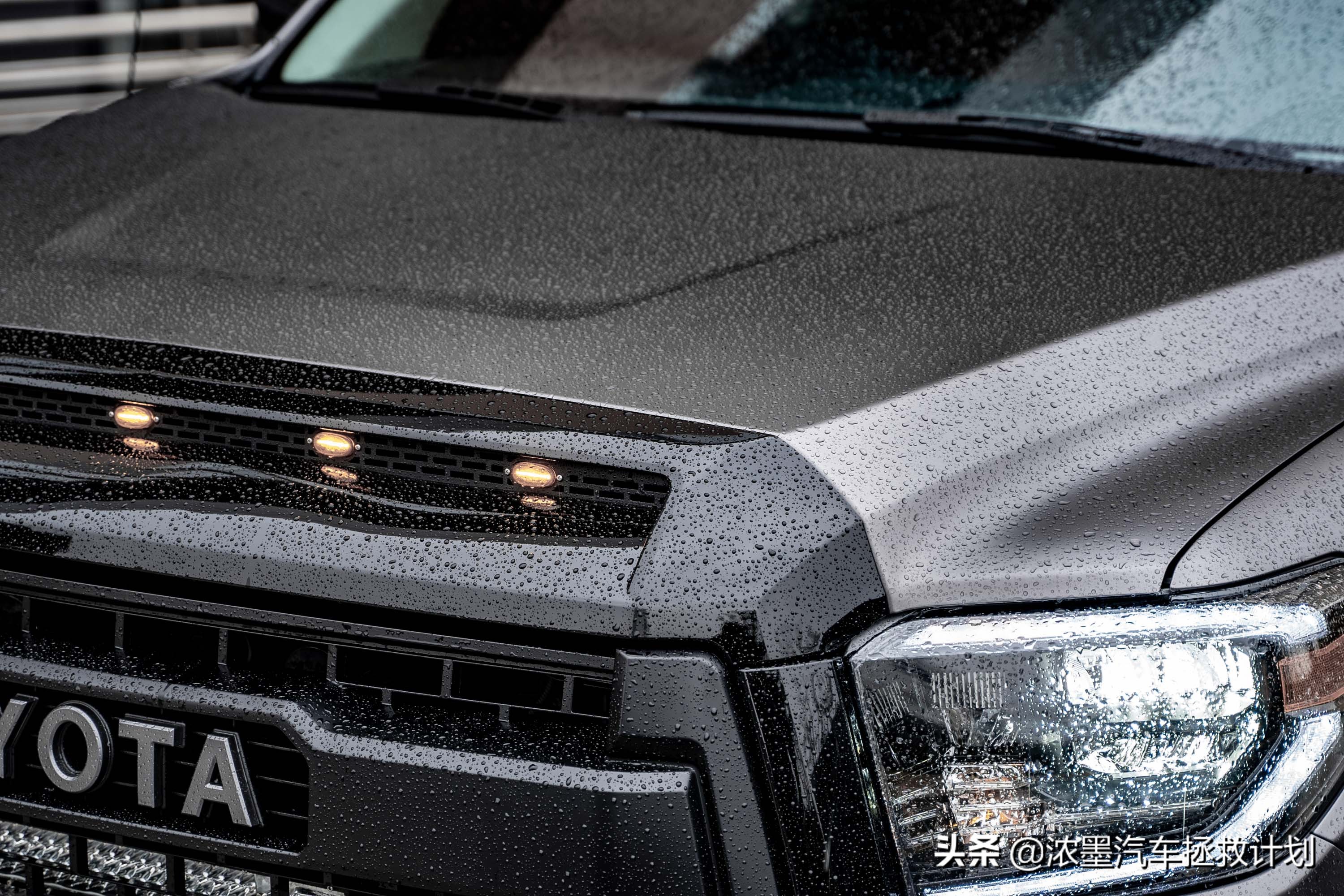 陆地碉堡｜匠心修复一台丰田坦途，完美复活后做百折不挠的攀登者