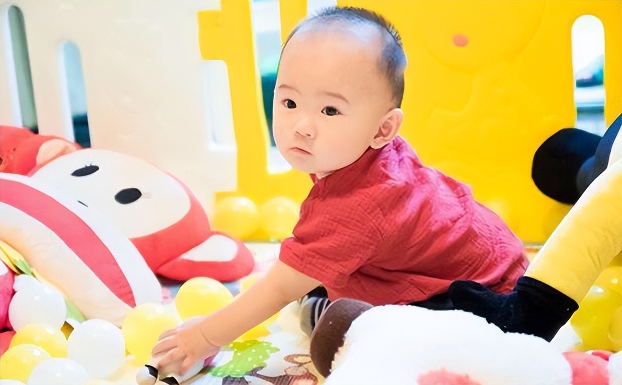 4岁孩子喝配方奶粉还要补钙吗,4岁孩子喝配方奶还能喝纯牛奶吗