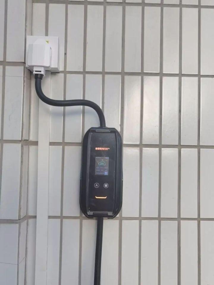 秦plusev充电要多少时间,秦plusdm-i120km尊贵型充电多久