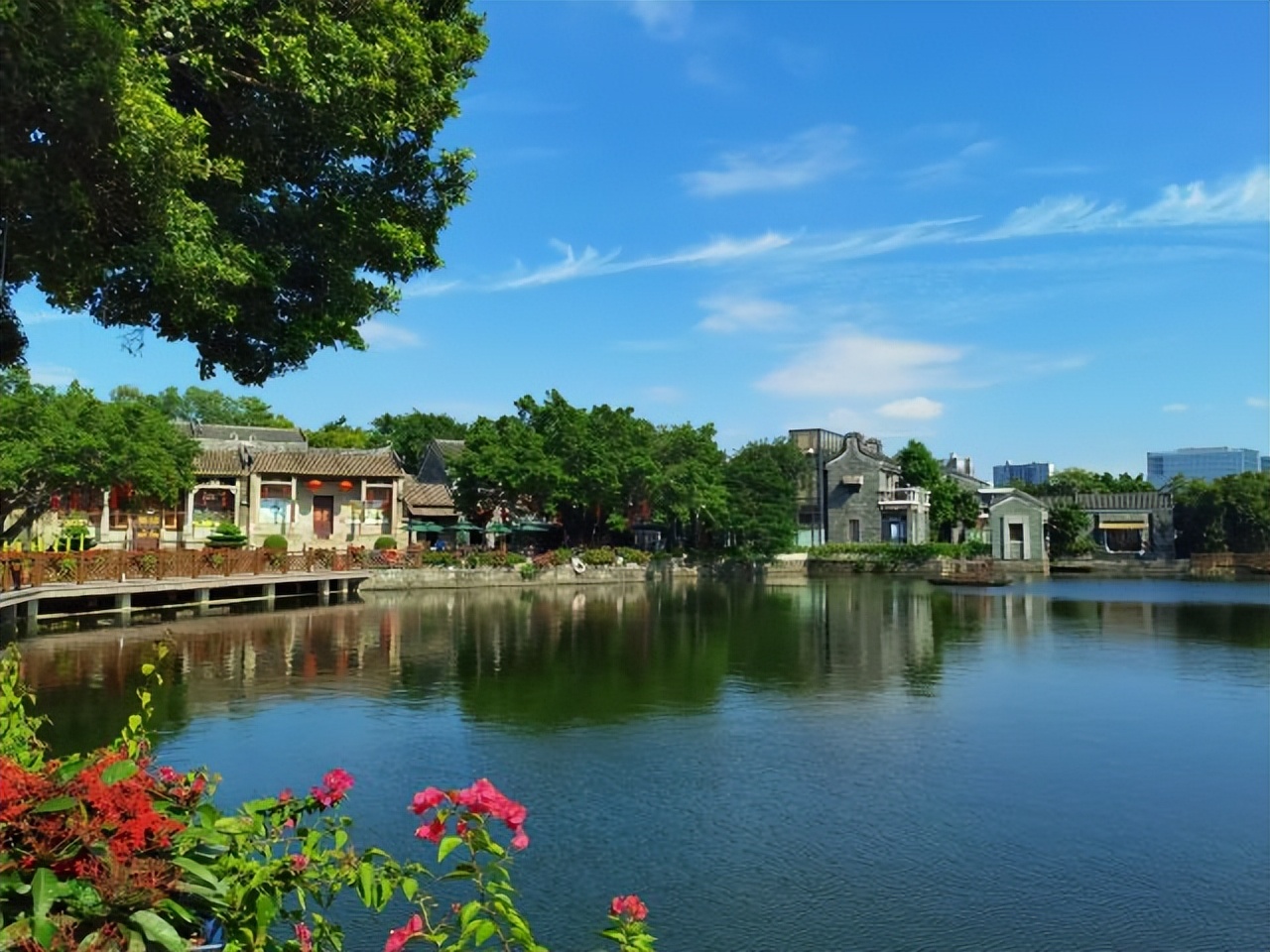 不用去苏州园林，在广州也能感受的园林古镇，吃喝玩乐在这里