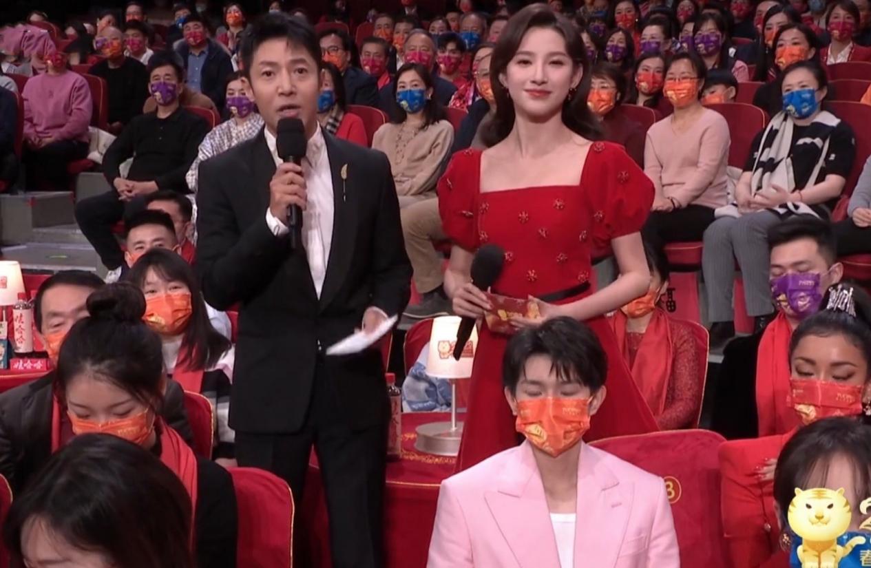 著名主持人周涛气质太出众,十大美女央视主持人