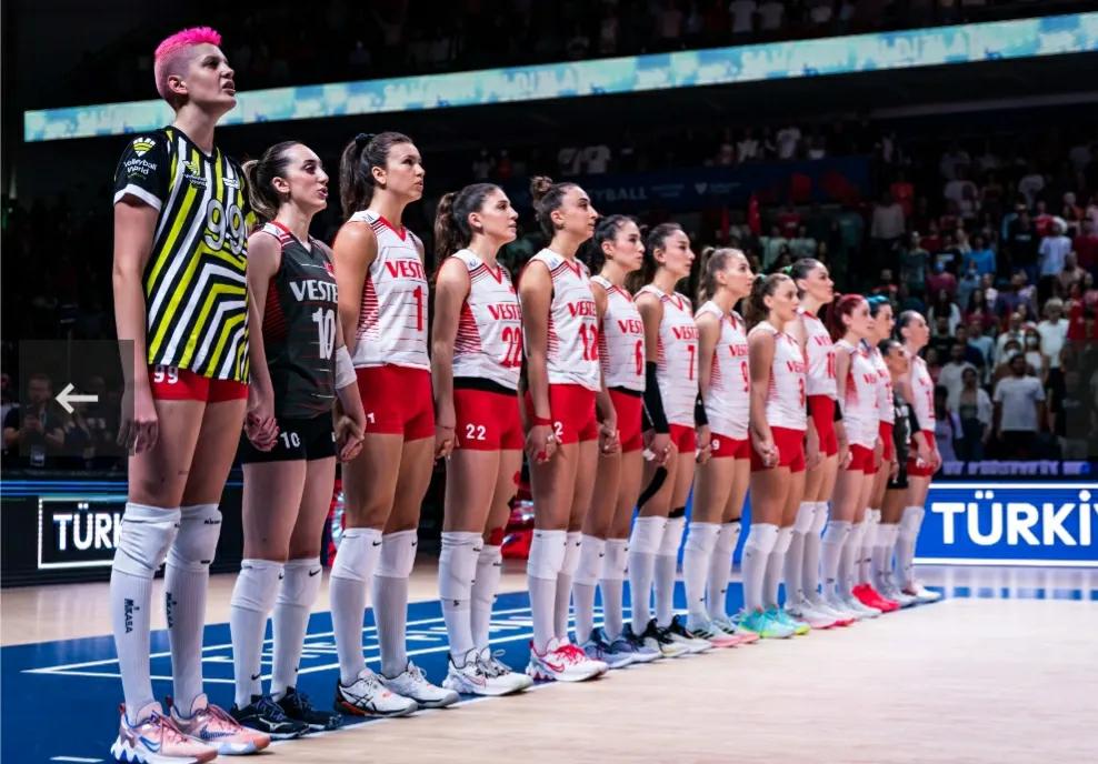 半决赛土耳其女排败给塞尔维亚,2021土耳其女排vs塞尔维亚