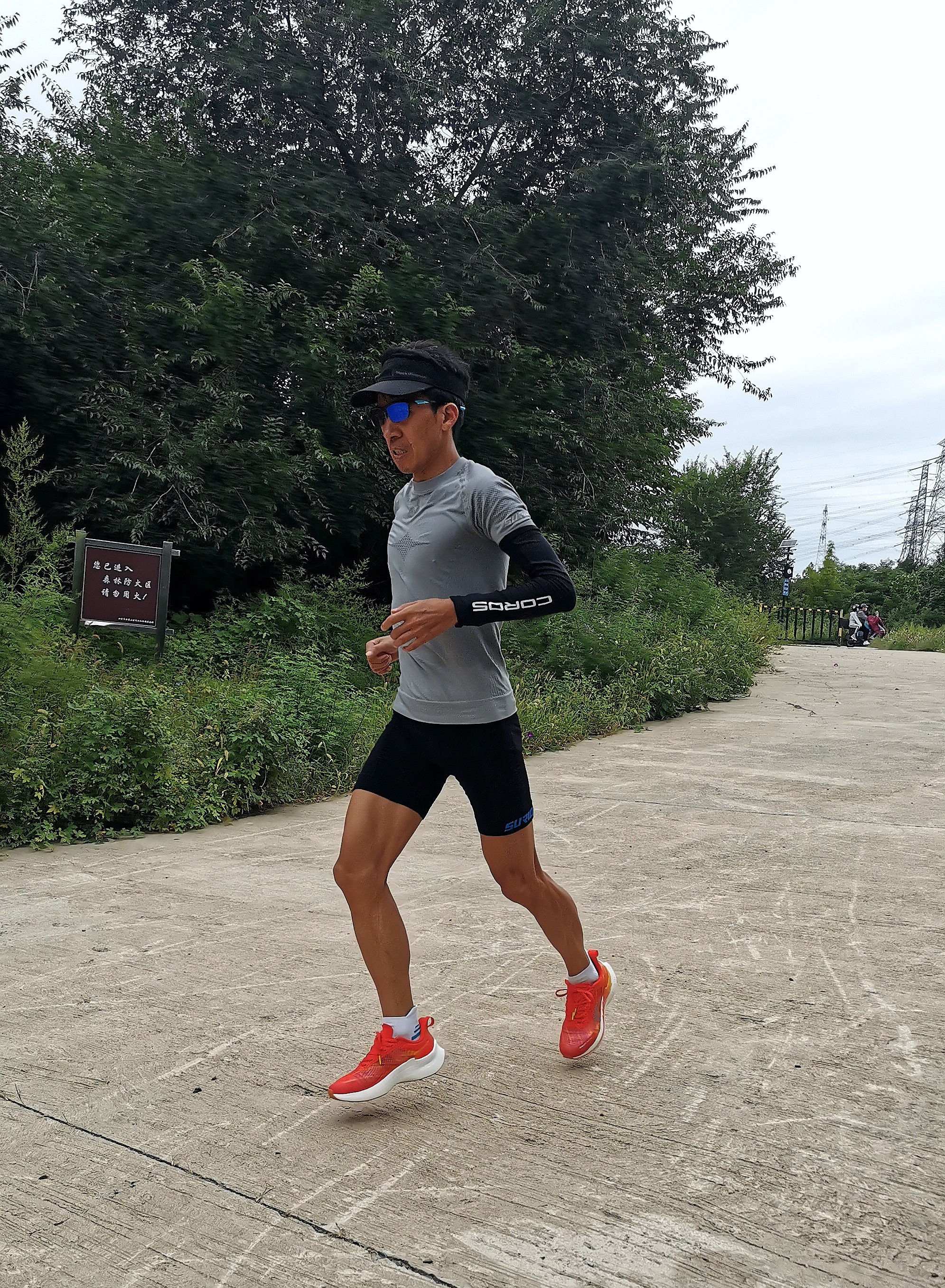 有点小惊喜--Onemix玩觅翼爽跑鞋100公里体验