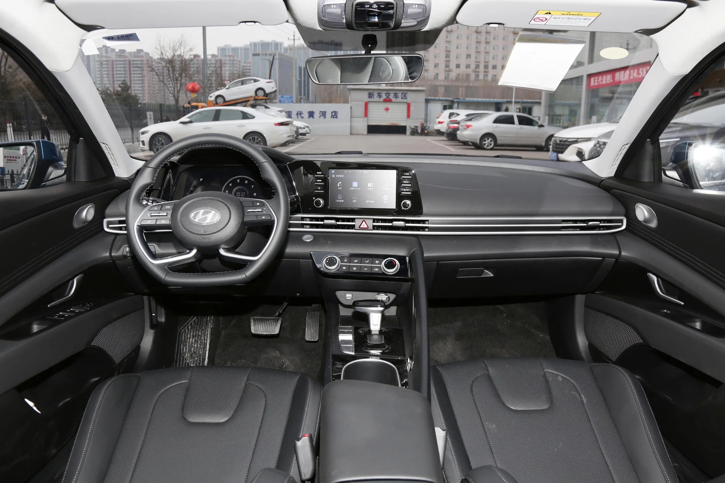 3款十万元级家轿经济与颜值兼备,10-15万落地这3台家轿是首选