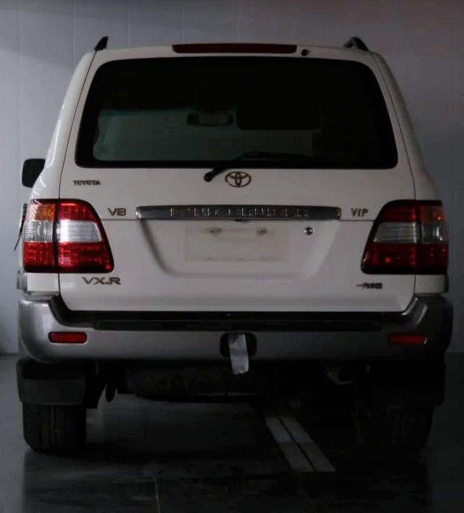 陆巡lc100中控台翻新视频,陆巡lc100内饰翻新