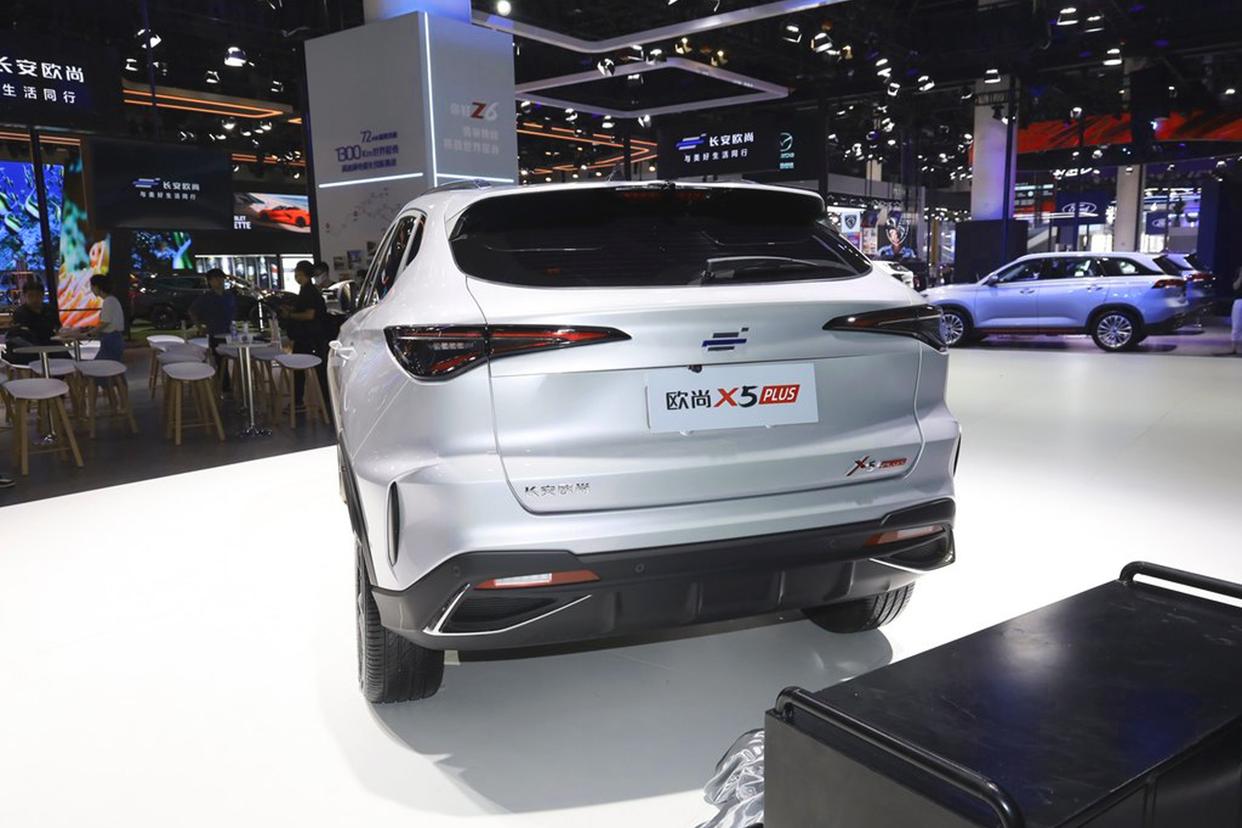 鍥戒骇jeep骞挎苯鑿插厠,骞挎苯鑿插厠绗竴鍙板浗浜ц溅