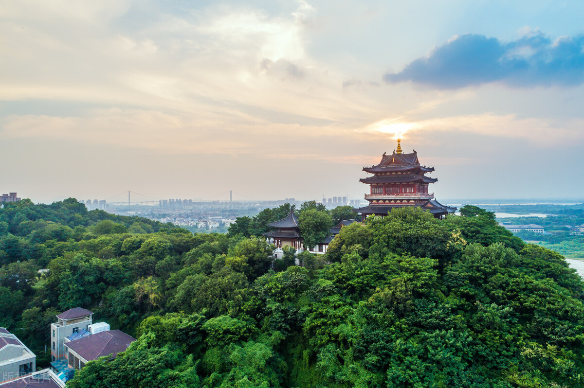 镇江养老服务排名,镇江定居养老真实感受