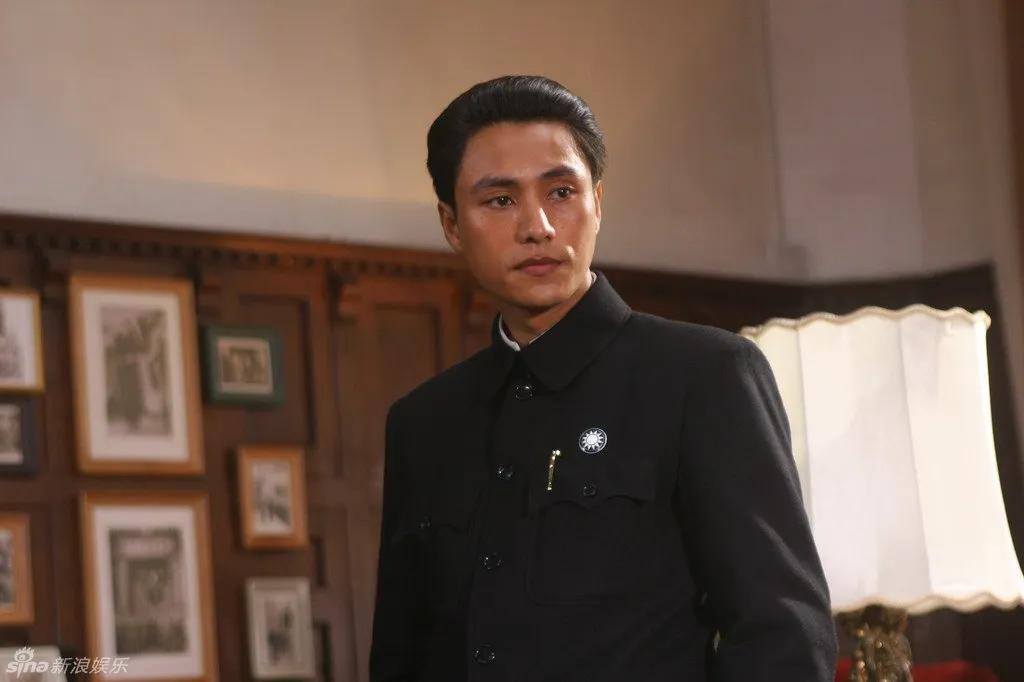 蒋经国差点加入*产党共**，是为了生存还是自愿？能回国多亏周总理。