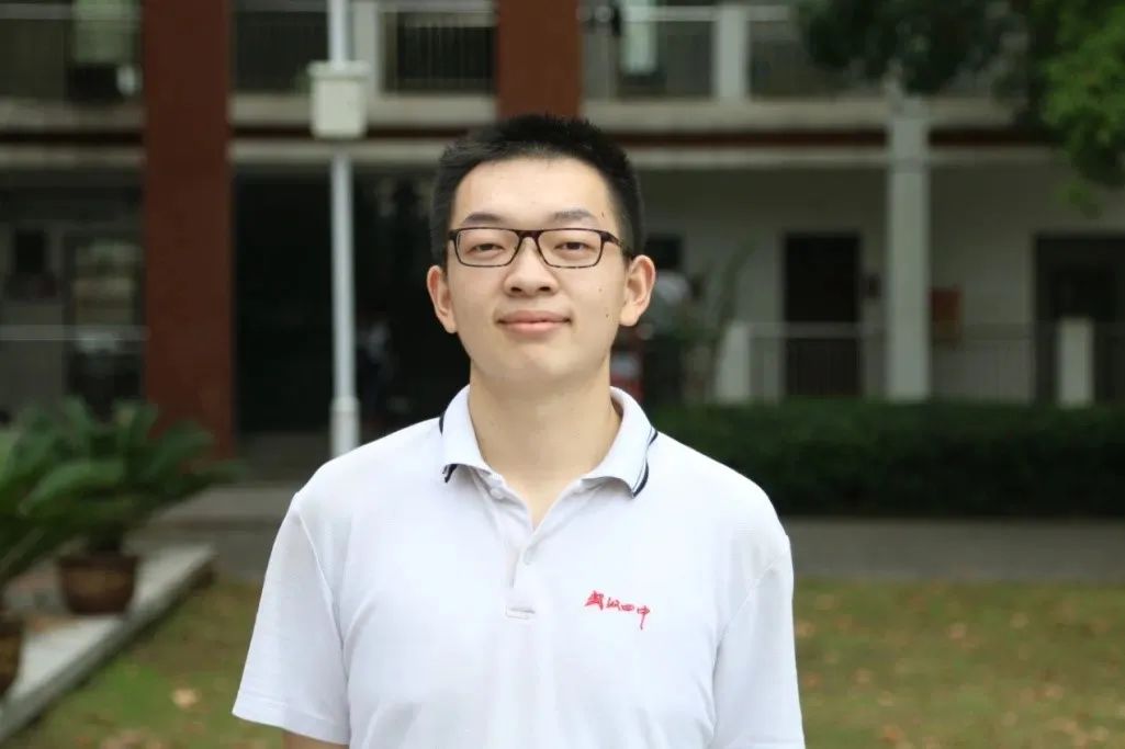 姝︽眽鐧惧勾鍚嶆牎,姝︽眽鐧惧勾楂樹腑