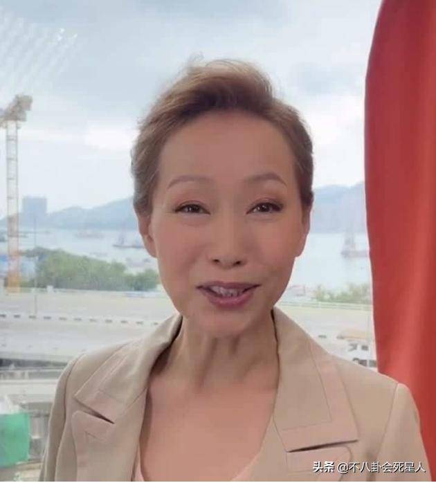 瘦脱相式衰老的7位女明星,瘦脱相的女孩子