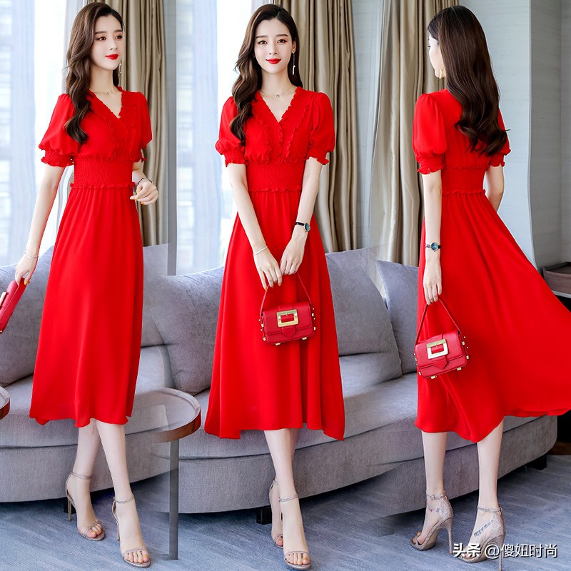 冬装甜美蝴蝶结气质显瘦连衣裙,气质翻领金丝绒显瘦蝴蝶结连衣裙