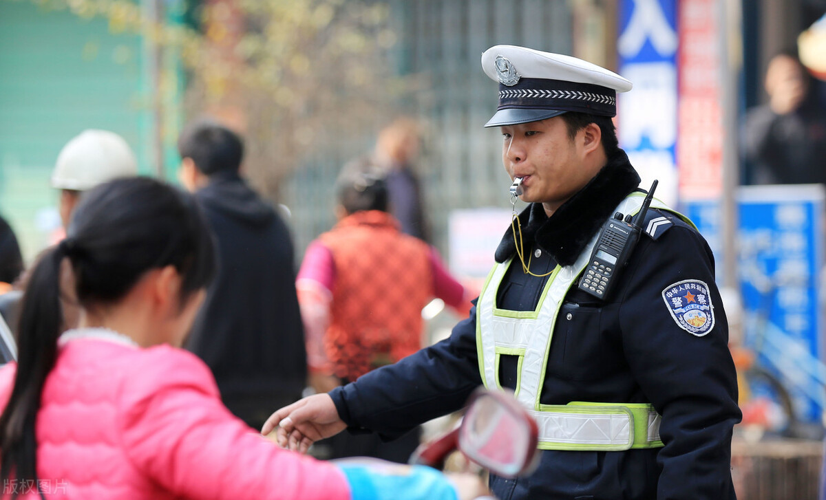 30岁以上辅警的未来,40岁以上的老辅警怎么晋升民警