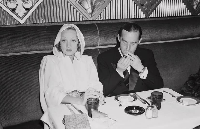 *播禁**了26年的经典，网飞大胆翻拍