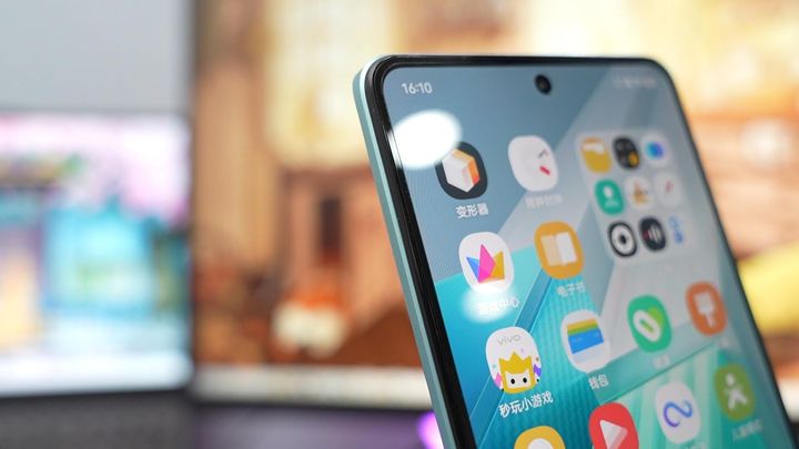 iqooneo8除了主摄另外两个是什么,iqooneo8的缺点和不足